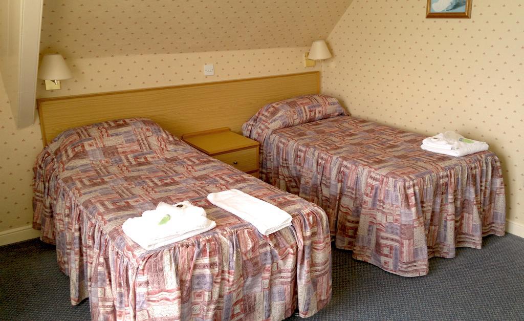 Madeira Hotel Φάλμαουθ Δωμάτιο φωτογραφία